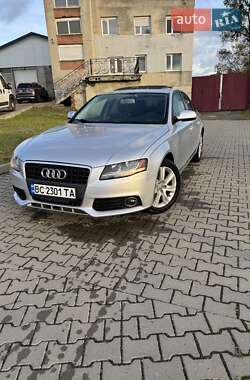 Седан Audi A4 2010 в Львове