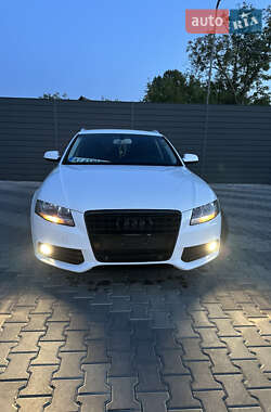 Универсал Audi A4 2011 в 