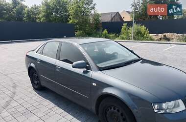 Седан Audi A4 2001 в 