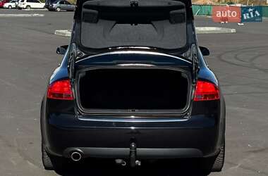 Седан Audi A4 2005 в 