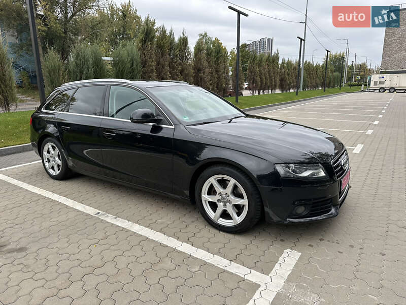 Универсал Audi A4 2008 в Киеве