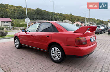 Седан Audi A4 1995 в 