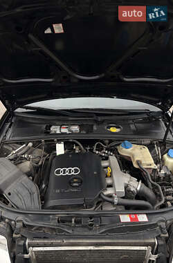 Универсал Audi A4 2003 в 