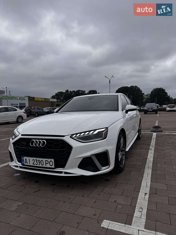 Седан Audi A4 2022 в Житомире