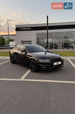 Седан Audi A4 2012 в 