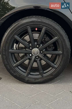 Седан Audi A4 2012 в 