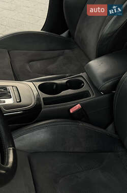 Седан Audi A4 2012 в 