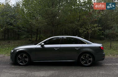 Седан Audi A4 2017 в 