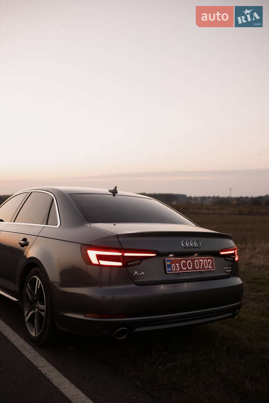 Седан Audi A4 2017 в Луцке