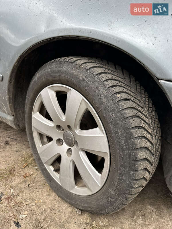Седан Audi A4 1996 в Житомире