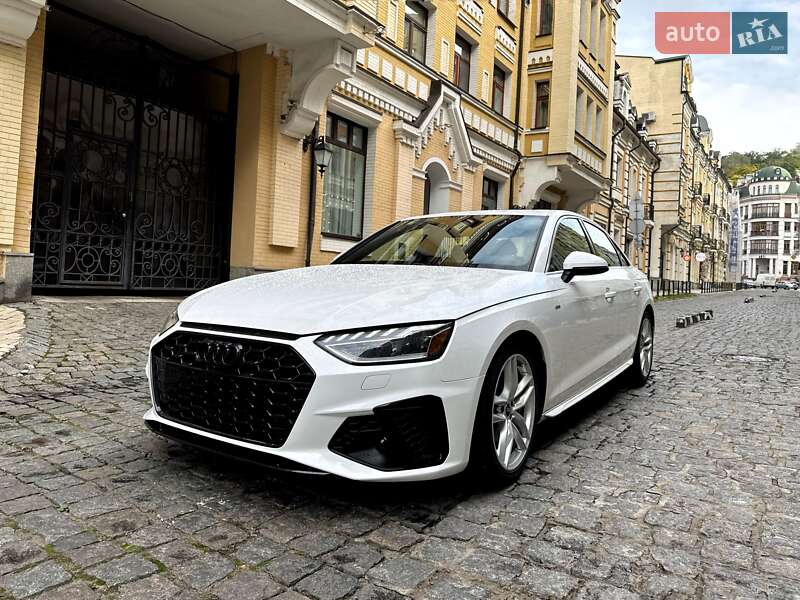 Audi A4 2022