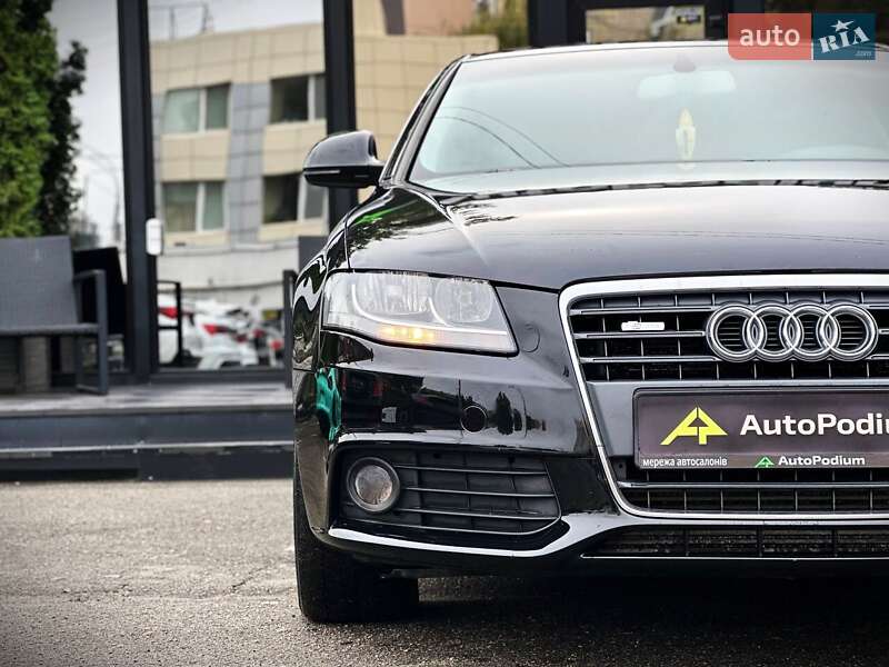 Седан Audi A4 2008 в Киеве