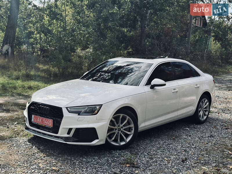 Седан Audi A4 2017 в Полтаві