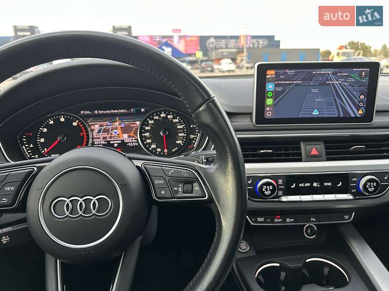 Седан Audi A4 2017 в Киеве