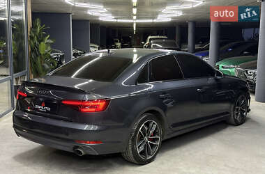 Седан Audi A4 2015 в 