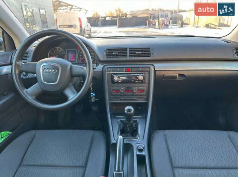 Седан Audi A4 2005 в Днепре