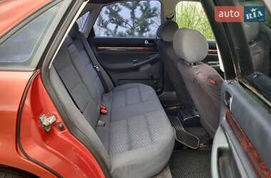 Седан Audi A4 1996 в 