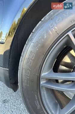 Седан Audi A4 2004 в 