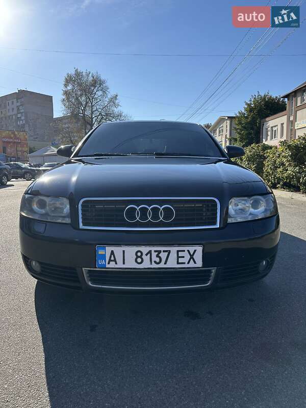 Седан Audi A4 2004 в Вышгороде