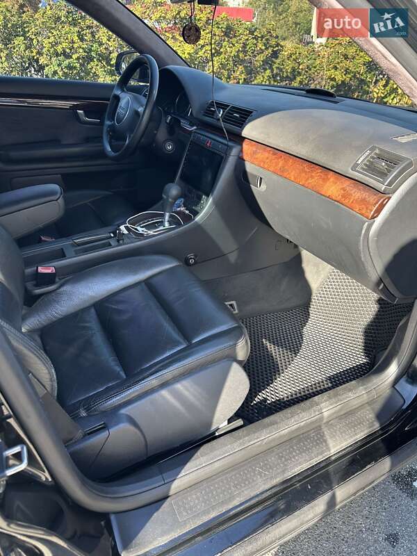Седан Audi A4 2004 в Вышгороде