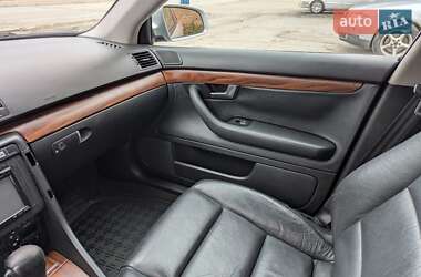 Седан Audi A4 2002 в 