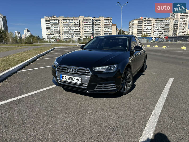 Седан Audi A4 2016 в 