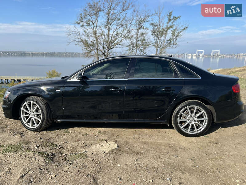 Седан Audi A4 2013 в Николаеве