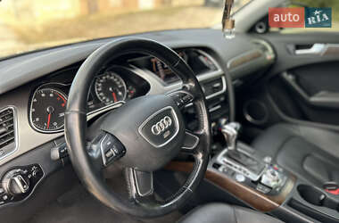 Седан Audi A4 2013 в 
