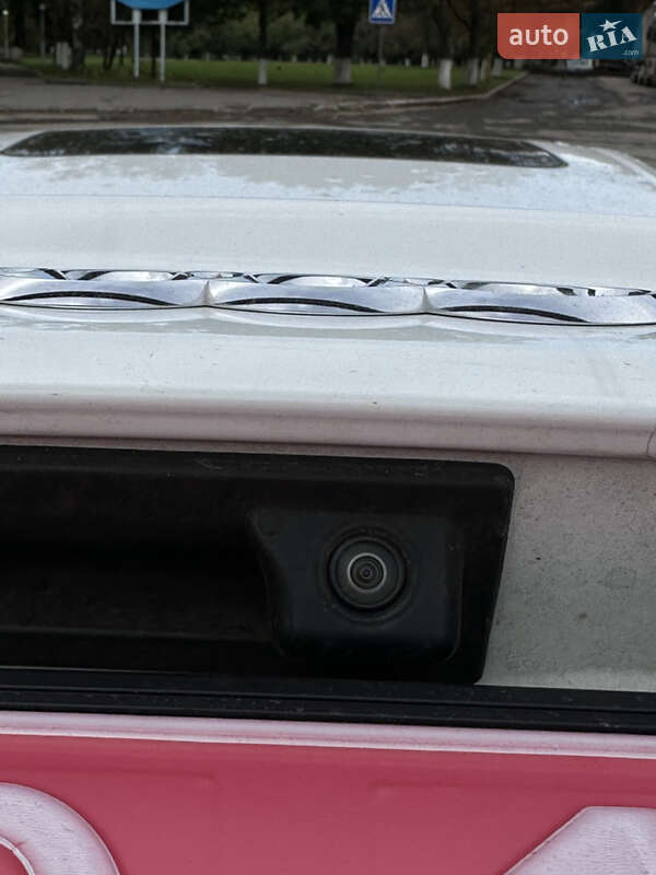 Седан Audi A4 2018 в Луцке