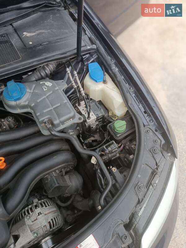 Универсал Audi A4 2002 в Городке