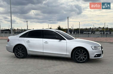 Седан Audi A4 2013 в 