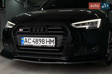 Универсал Audi A4 2019 в Луцке