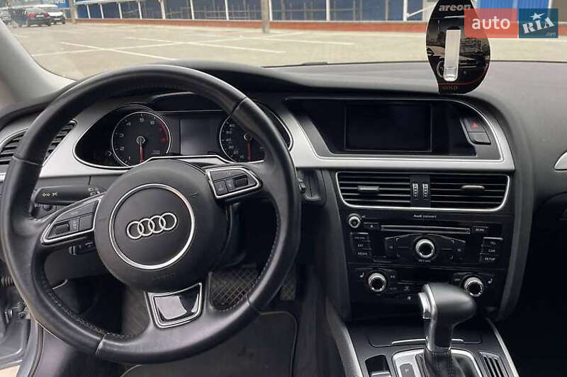 Седан Audi A4 2015 в Киеве фото 3 Седан Audi A4 2015 в Киеве
