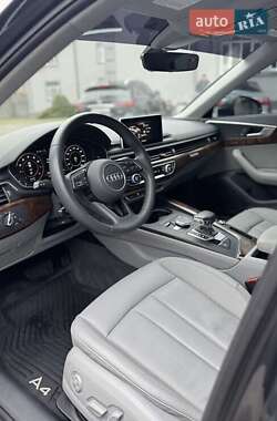 Седан Audi A4 2019 в 