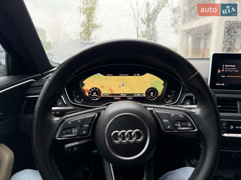 Седан Audi A4 2017 в Киеве