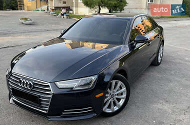 Седан Audi A4 2016 в 