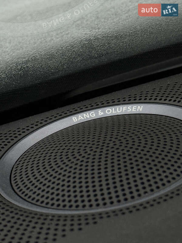 Седан Audi A4 2012 в Ивано-Франковске