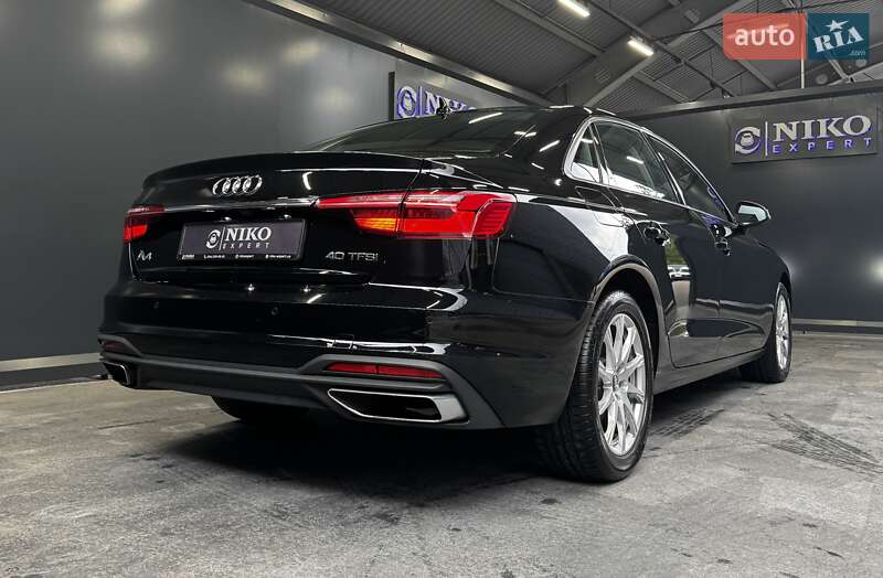 Седан Audi A4 2020 в Киеве