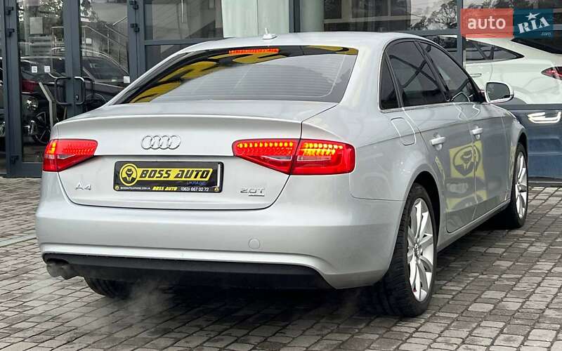 Седан Audi A4 2013 в Ивано-Франковске