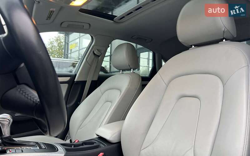 Седан Audi A4 2013 в Ивано-Франковске