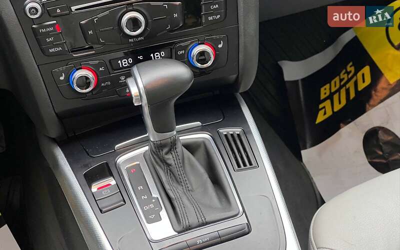 Седан Audi A4 2013 в Ивано-Франковске