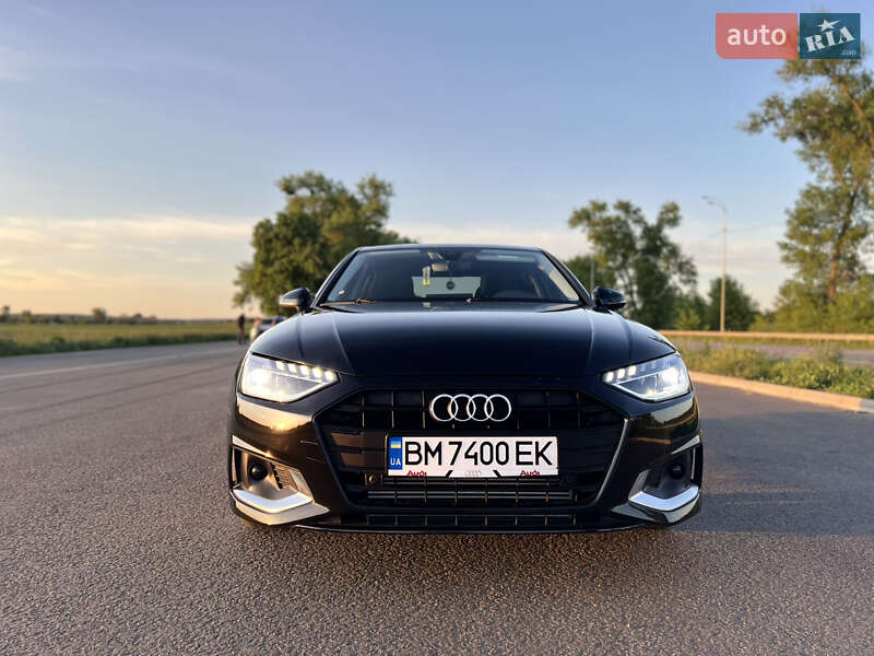 Седан Audi A4 2020 в Киеве