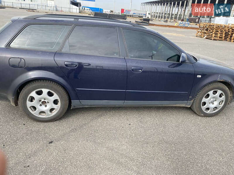 Универсал Audi A4 2003 в Камне-Каширском