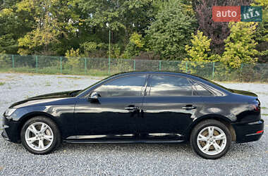 Седан Audi A4 2018 в 