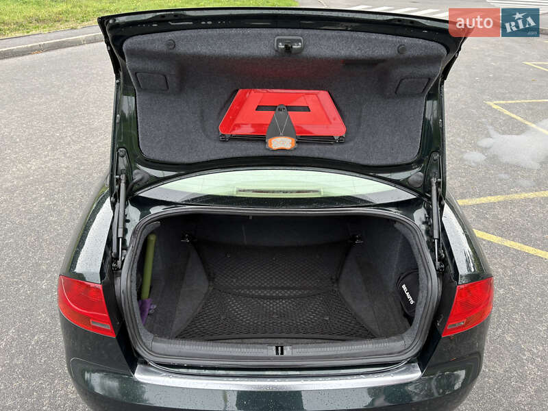 Седан Audi A4 2006 в Виннице