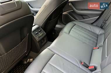 Седан Audi A4 2016 в 
