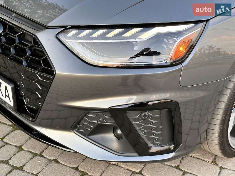 Седан Audi A4 2024 в Львове