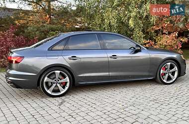 Седан Audi A4 2024 в Львове