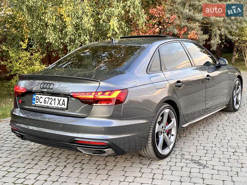 Седан Audi A4 2024 в Львове
