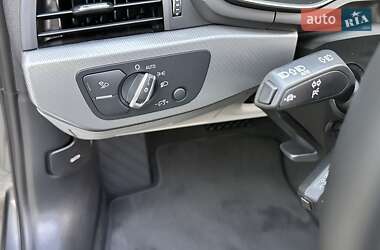 Седан Audi A4 2024 в Львове